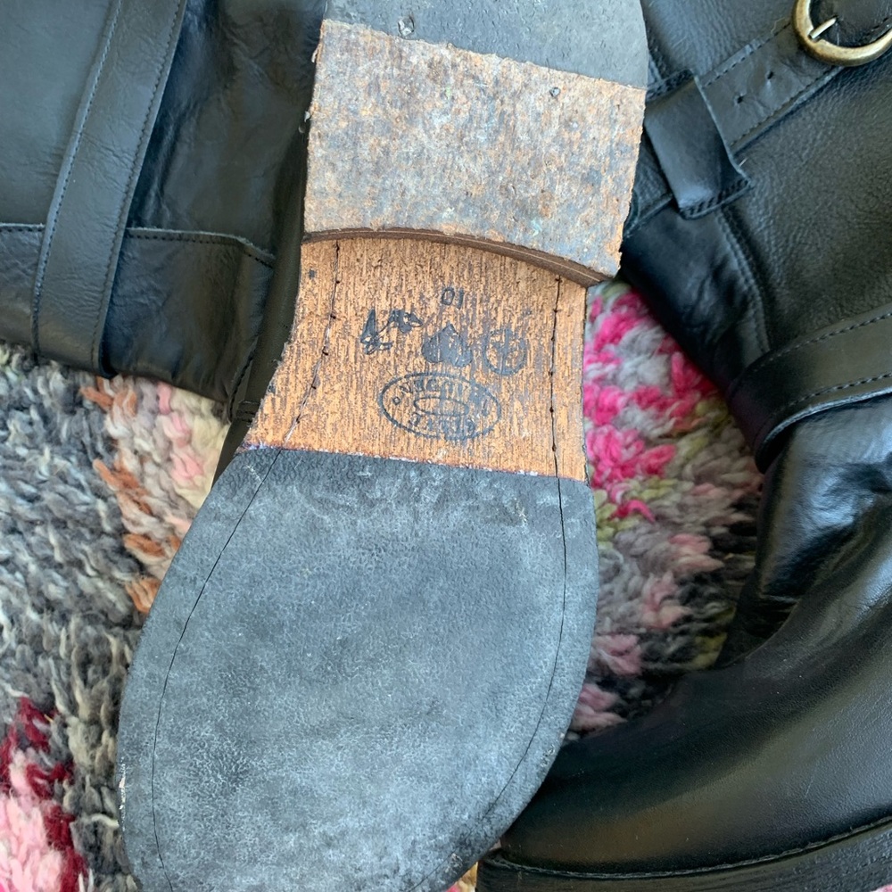 Steve Madden “Buck” Black Leather Women's Boots - Picture 3 of 5